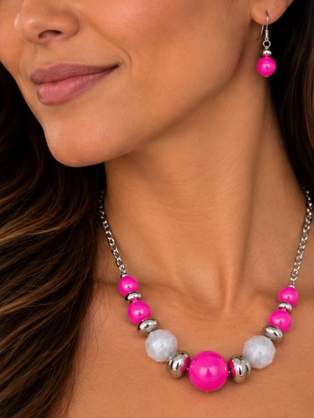 💎 NWT Paparazzi Hot Pink White Beaded Necklace Earrings Set Silver Tone
